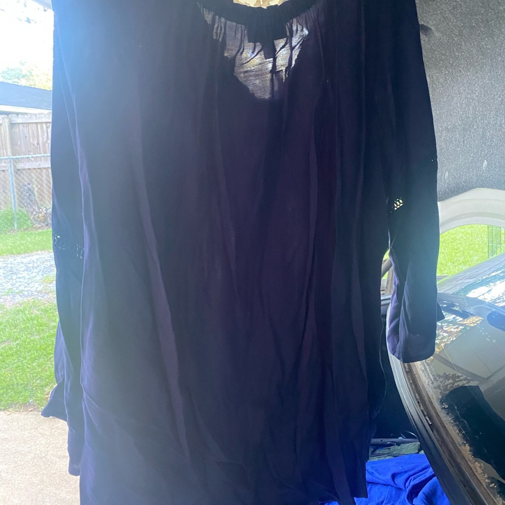 Blue Top - Picture 2 of 2